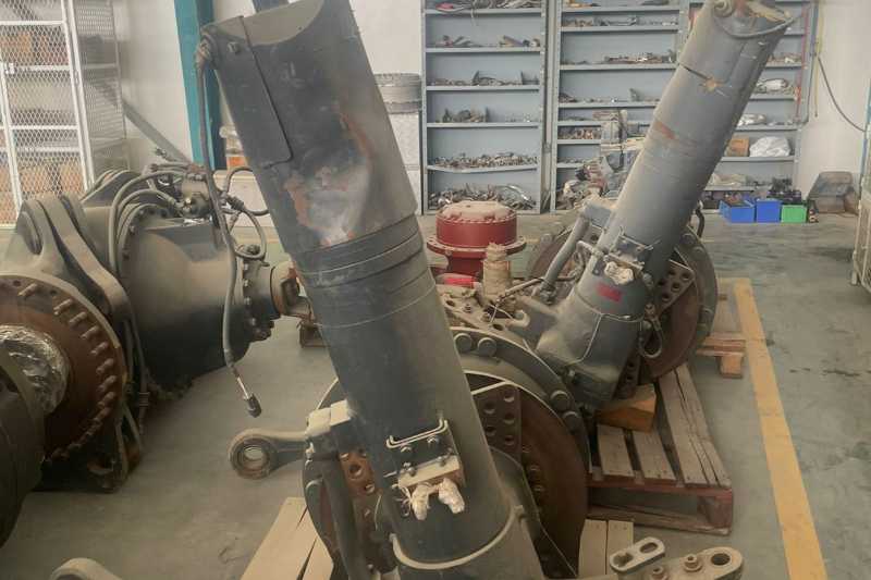 OmecoHub - Immagine KOMATSU HD465-7